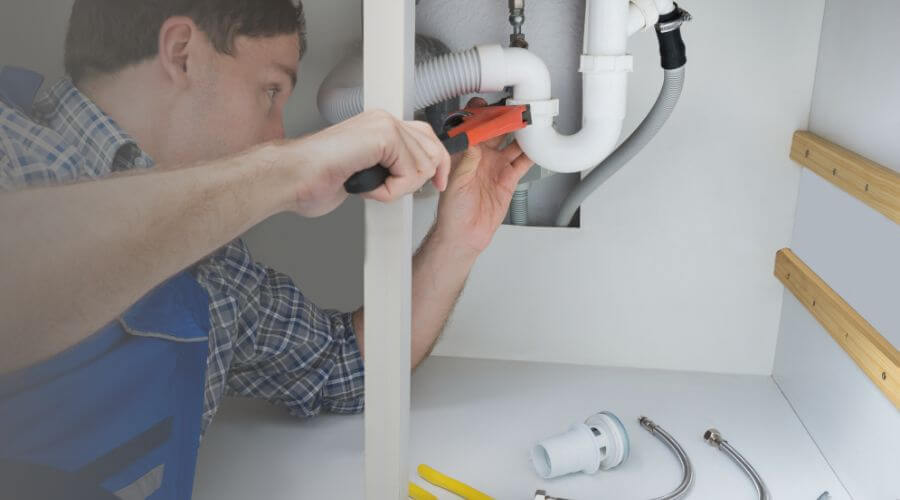 Professional same day plumber in Larsen Bay, AK